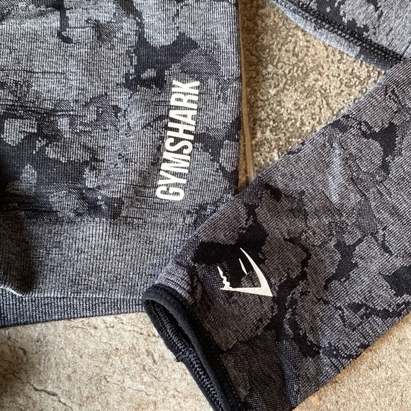 Gymshark camo seamless adapt long sleeve - Picture 2 of 5